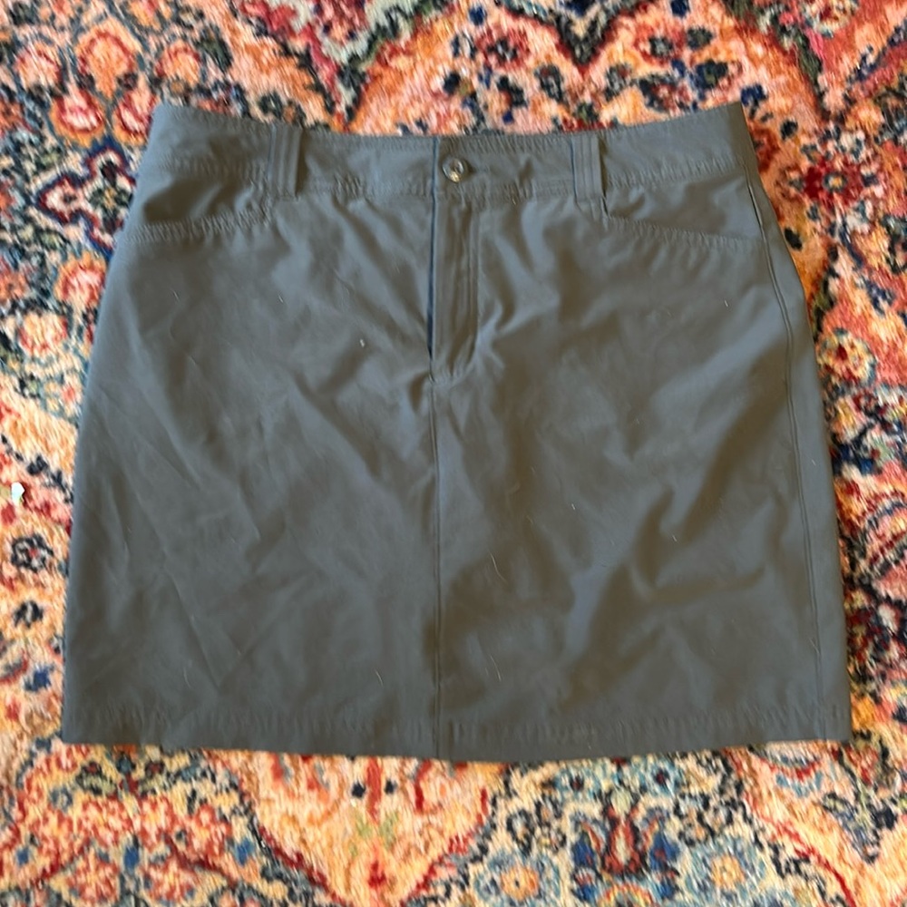 Skirt with built in shorts Eddie Bauer quick dry